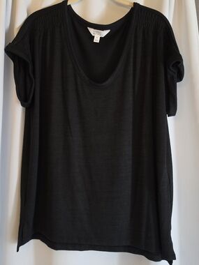 Market & Spruce Black Short Sleeve Top
